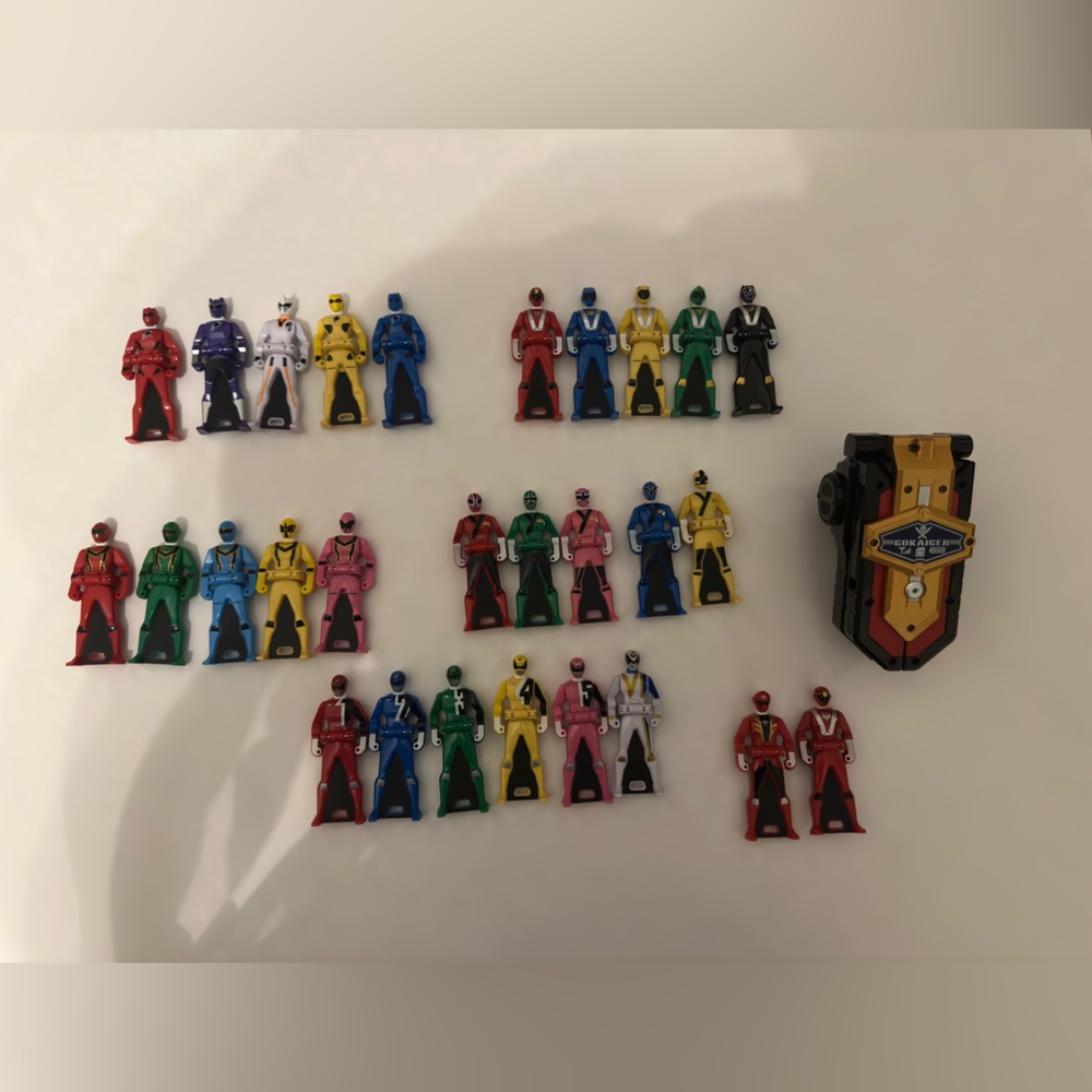 Kaizoku Sentai Gokaiger Morpher and Keys Set